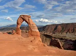 犹他爵士发布备战花絮；赛前内部沟通；荷甲任务艰巨；更衣室氛围转暖