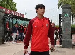 亚博体育官方-俄黑海舰队总部遇袭现场曝光