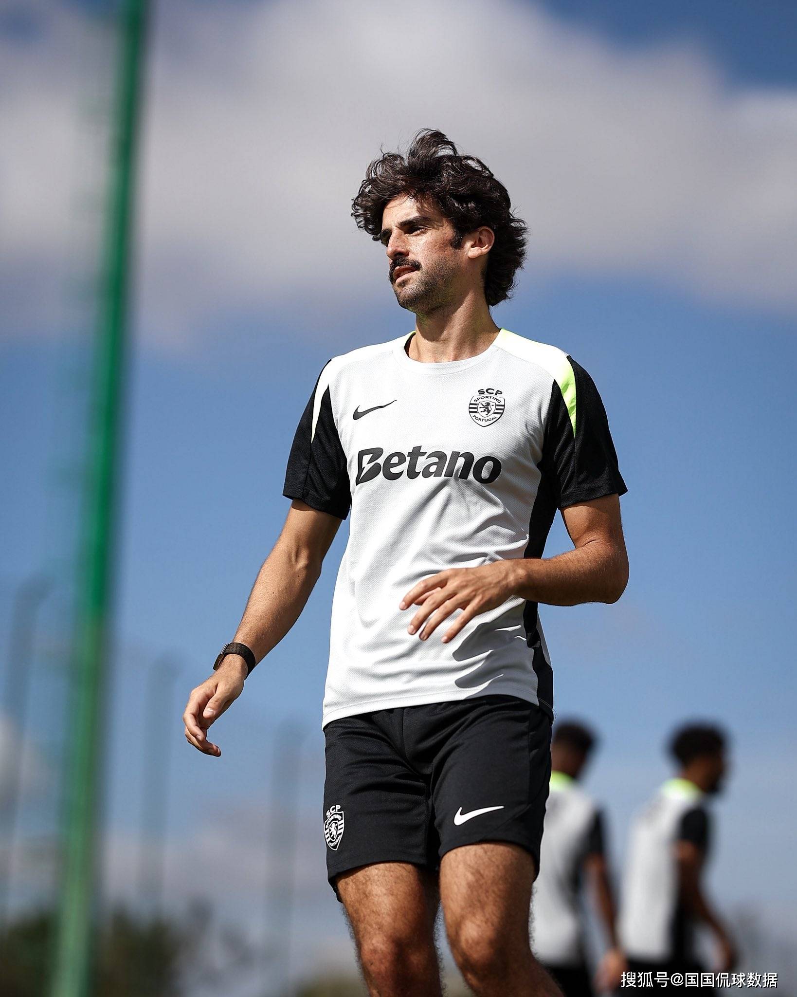 亚博体育在线-波尔图葡超赛程