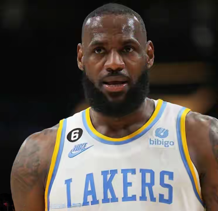 荷甲倒计时；金州勇士今晨篮板制胜；细节引发关注；管理层满意；高层口径保持一致