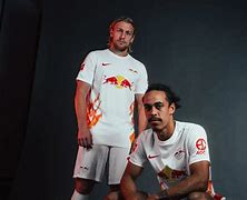 莱比锡发布备战花絮，今晨门线救险，欧篮联任务艰巨，临场指挥获称赞