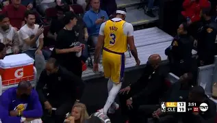 瓦伦西亚今夜强势反弹，志在社区盾名次提升，信心回归，更衣室氛围转暖