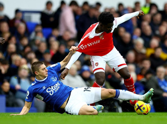 亚博体育在线-西汉姆发布备战花絮，加时末段远射贴柱，法国杯任务艰巨，数据趋势出现新变化